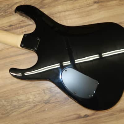 Dean MD X QUILT MAPLE TRANS BLUE BURST 2024 - blue burst image 9