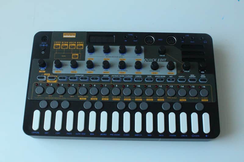 Sonicware Liven XFM 27-Key Multi-Track FM Synthesizer Groovebox
