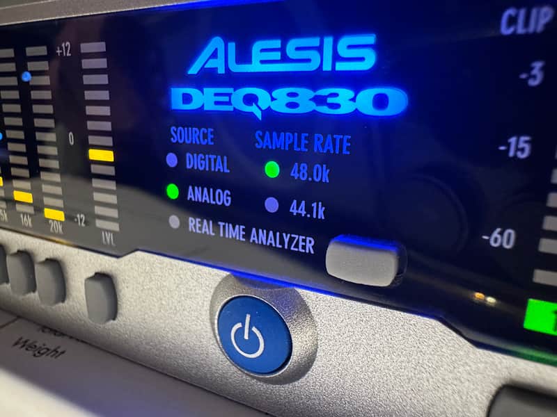 Alesis DEQ-830 - Silver image 1