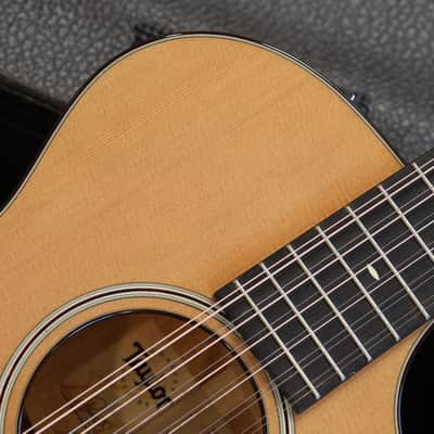 Minty! 2019 Taylor 552ce 12 String Red Cedar Mahogany Acoustic Guitar Natural + OHSC image 3