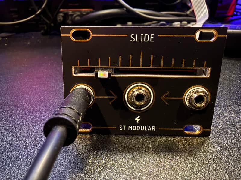 ST Modular Slide - Black image 1