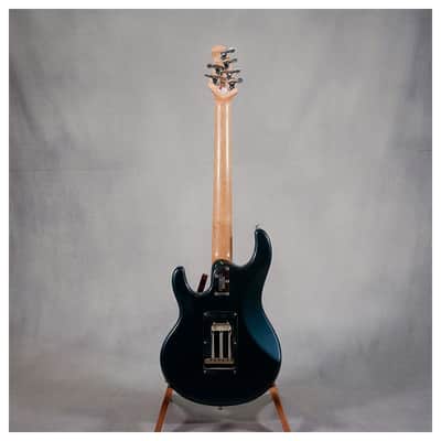 Music man Silhouette image 19