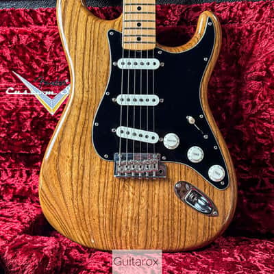2020 Fender 65 Stratocaster Closet Classic Roasted Ash Natural image 1