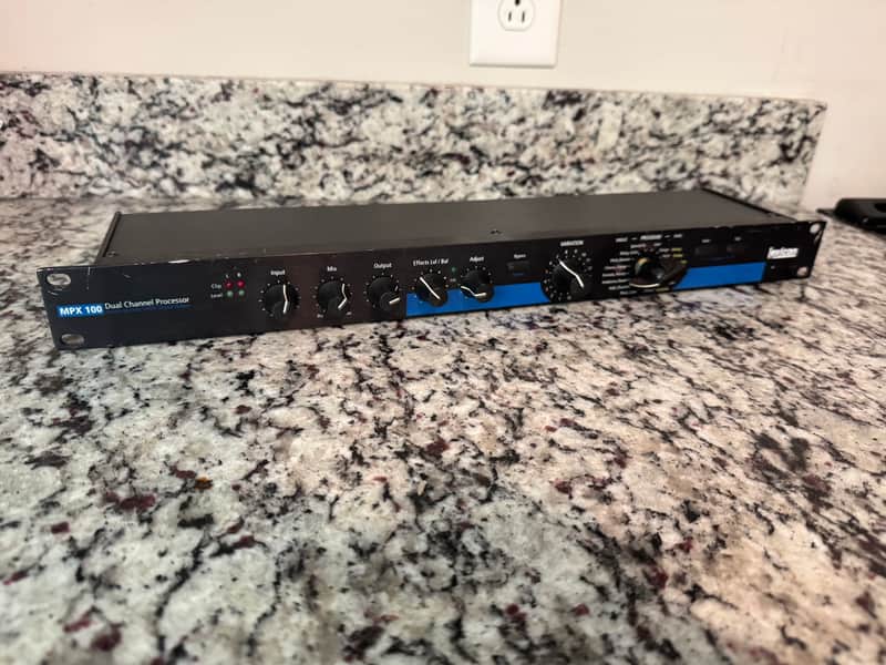 Lexicon MPX 100 Dual Channel Processor | Reverb