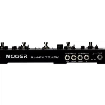 MOOER Black Truck image 3