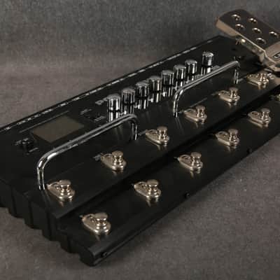 Line 6 POD X3 Live Multi-Effect & Amp Modeler - 2nd Hand image 2