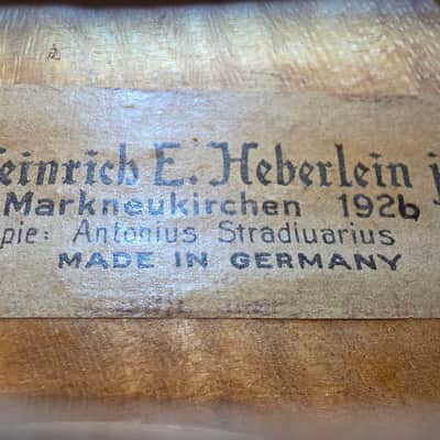 Heinrich E. Heberlein jr. 4/4 Violin 1926 - Varnish image 3