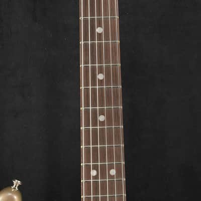 Mint Fender American Vintage II 1965 Stratocaster Shoreline Gold Round-Lam Rosewood Fingerboard image 4