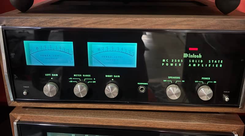 Used Mcintosh MC2505 Stereo power amplifiers for Sale | HifiShark.com