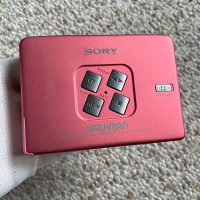 Sony WM-EX633 Walkman Cassette Player, Rare Pink ! Working ! image 2