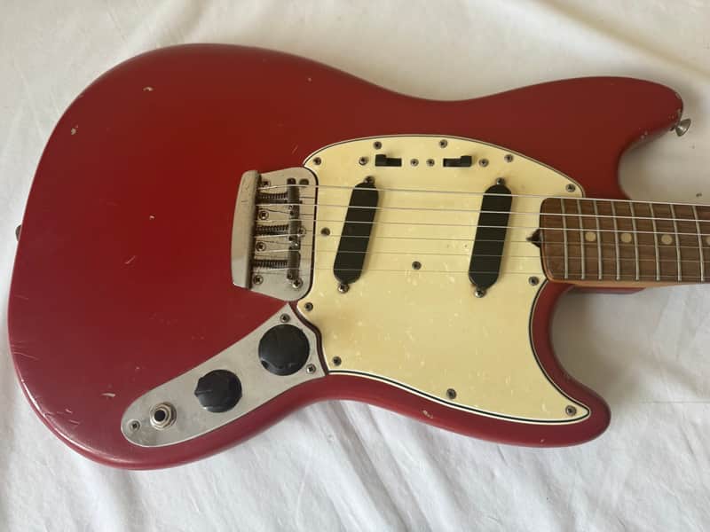 1965 Fender Duo-sonic II Electric Guitar