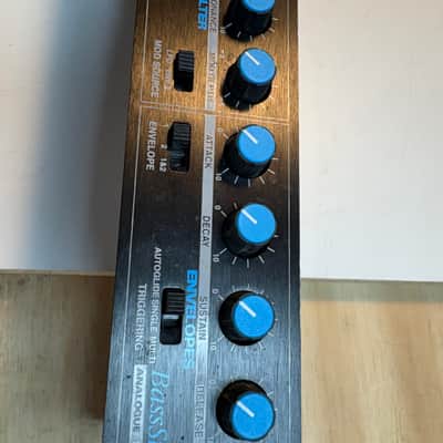 Novation Bass Station Rack Monophonic Synthesizer 1994 - Black Analog Synth MIDI CV Converter image 7