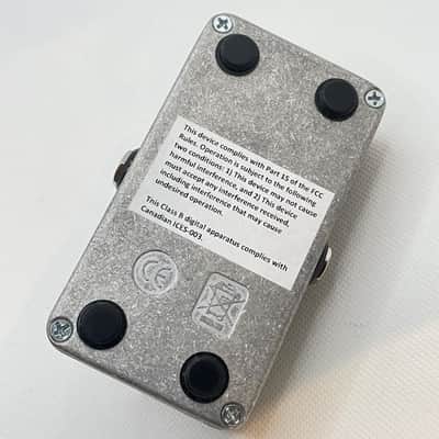 Electro Harmonix USED ​​NEO CLONE image 2