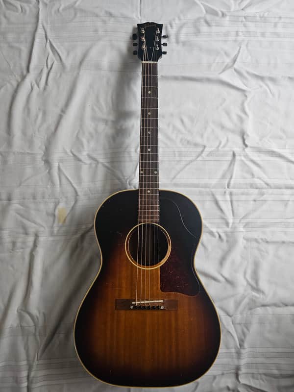 Gibson LG-2 1957 - Lacquer