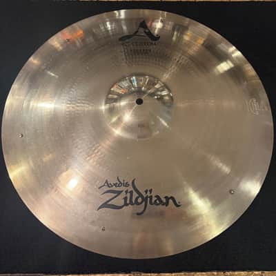 Zildjian Used A Custom 20 in. Sizzle Ride Cymbal 2376g image 1