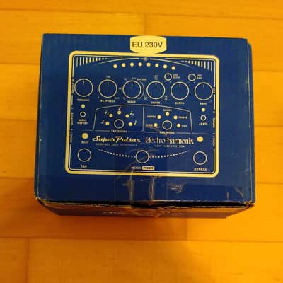 Electro-Harmonix Super Pulsar Stereo Tap Tremolo 2015 - Present - Blue image 11