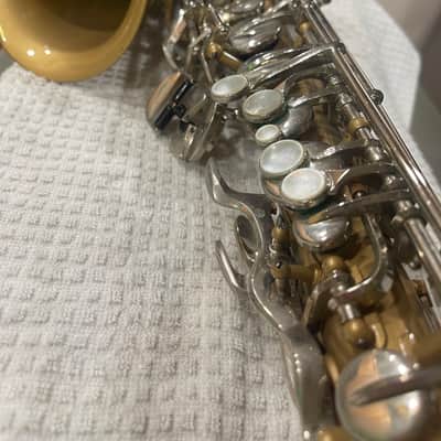 Selmer Bundy II Alto Saxophone image 5