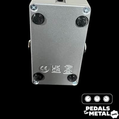 Electro-Harmonix / JHS Nano Lizard Queen Octave Fuzz 2023 - Present - Silver / Green X14620 image 6