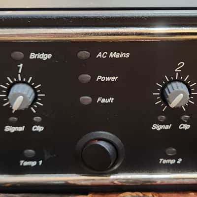STUDIO SALE! Crown Xs 900 2 Channel Power Amp (Rack Mount) 2000s USA image 7