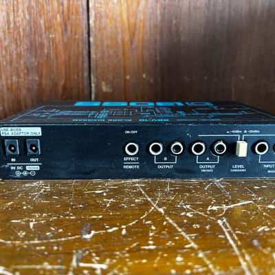 BOSS RRV-10 RRV 10 DIGITAL REVERB Vintage half - rack image 3