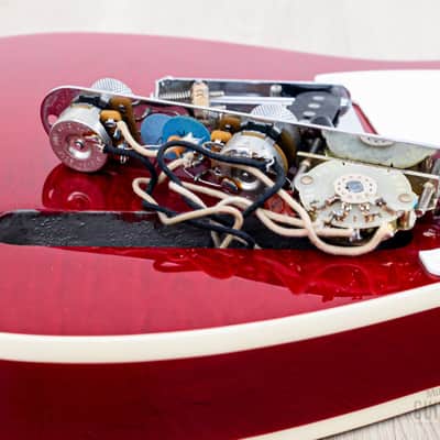 2000 Fender Designer Edition”American Vintage ‘62 Telecaster Custom Flame Maple w/ Lindy Fralin, Case image 21