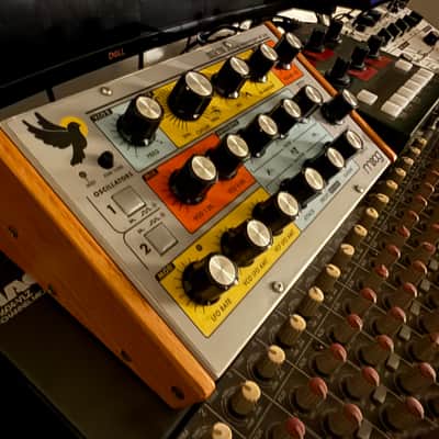 Moog Sirin Analog Messenger of Joy 2019 - Present - Silver image 2