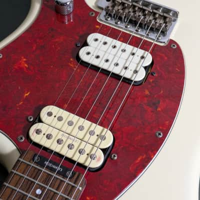 Levinson Blade Mustang MS MG 90's White image 13
