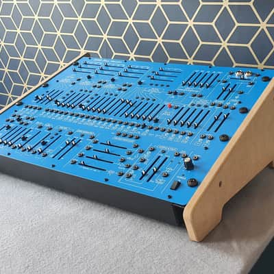 Behringer 2600 Blue Marvin, Gray Meanie - MDF Dual Angle 8U Stand image 6