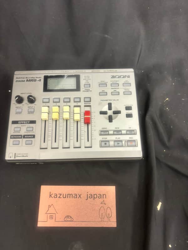 Zoom MRS-4 Portable Digital Multitracker w/ 32MB Smart Media image 1
