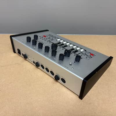 x0xb0x / xOxBOx Roland TB303 Clone. Built by Andy Pledger. Rare. image 3
