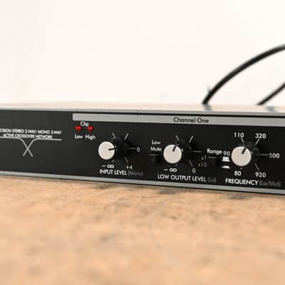ART 310 Stereo 2-Way/Mono 3-Way Crossover CG01VKD image 4
