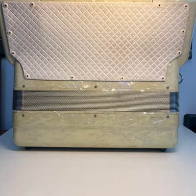 Contello Accordion 60’s in Pearl with Case Made In Italy image 15