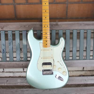 Fender American Professional II Stratocaster HSS 70Th Anniversary image 4