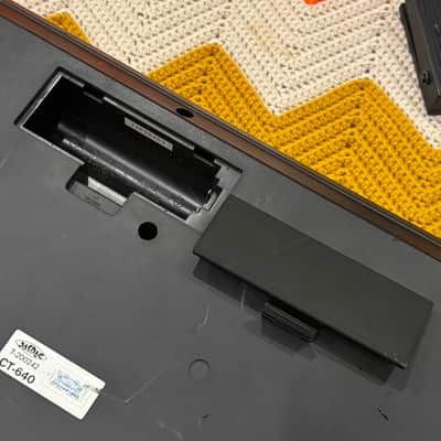 Casio Keyboard - 1980’s Made in Japan🇯🇵! - Original Case and Accessories! - Great Synth! - image 12