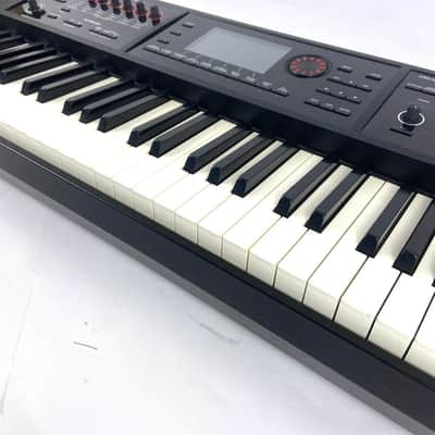 Roland FA08 image 6
