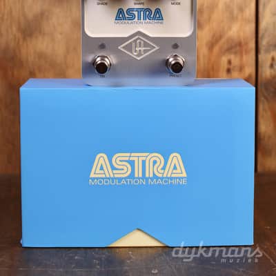 Immagine Universal Audio UAFX Astra Modulation Machine - 2