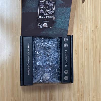 REVV G8 Noise Gate 2021 - Present - Black Sparkle - OVP image 3