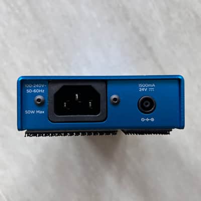Strymon Zuma R300 5-Output Ultra Low-Profile High Current DC Power Supply 2018 - Present - Blue image 3