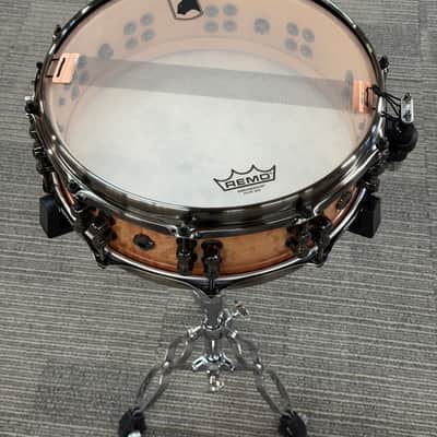 MAPEX BPDLMH4460LPW BLACK PANTHER DESIGN LAB VERSATUS 14X4.58" SNARE DRUM PEACH BURL BURST image 8