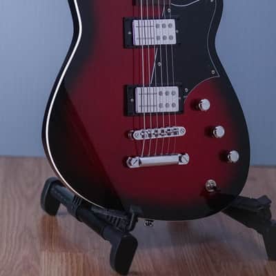 Reverend Descent RA Baritone Red Burst image 3