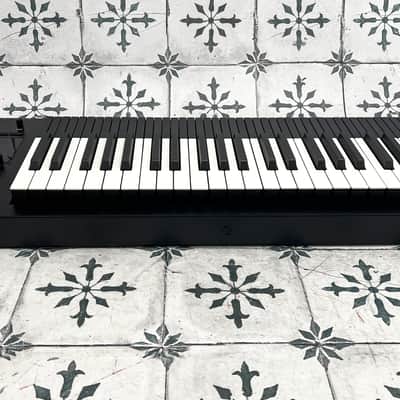 Immagine Expressive E Osmose 49-Key 24-Voice Polyphonic Synthesizer - 4