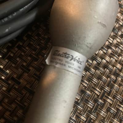 EV ElectroVoice 635A Microphone w/ Cable image 6