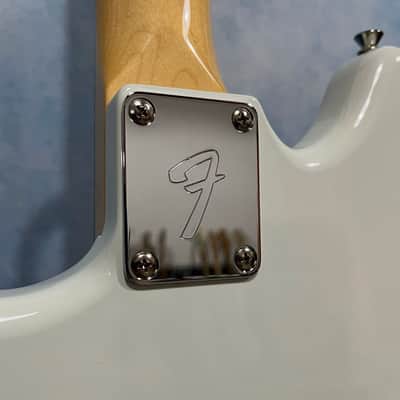*NEW IN BOX* 2025 Fender MIJ Traditional II 60s Mustang Olympic White image 6