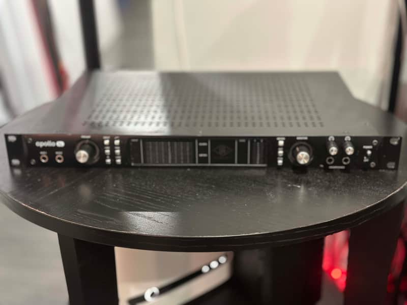 Universal Audio Apollo 8p QUAD Thunderbolt 2 Audio | Reverb Canada