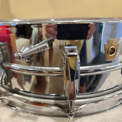 Ludwig No. 400 Supraphonic 5x14" 10-Lug Aluminum Snare Drum with Keystone Badge 1963 - 1969 - Chrome image 7