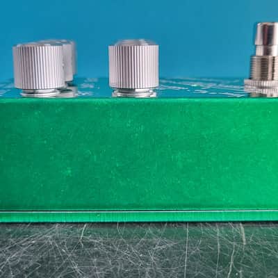 VFE Distortion 3 2024 - Green image 5