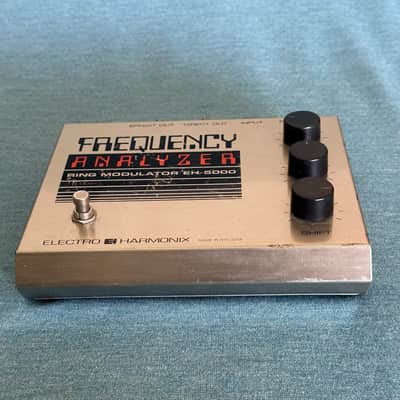 Electro-Harmonix Frequency Analyzer 2000s - Silver image 2