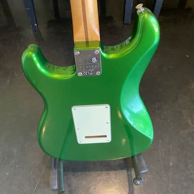 Fender Player Plus Stratocaster HSS with Maple Fretboard 2021 - Present - Cosmic Jade image 5