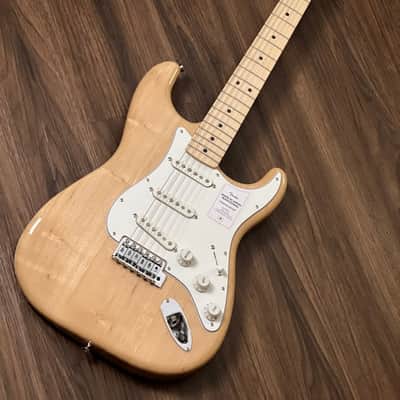 Fender Japan Traditional II 70s Stratocaster with Maple FB in Natural Bild 2