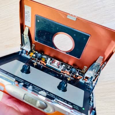 [RARE] SONY EX808 Walkman Cassette Player ! Excellent Orange ! Working ! image 10